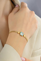 Turkuaz Kare Taşlı Şık İtalyan 14 Ayar Altın Bileklik