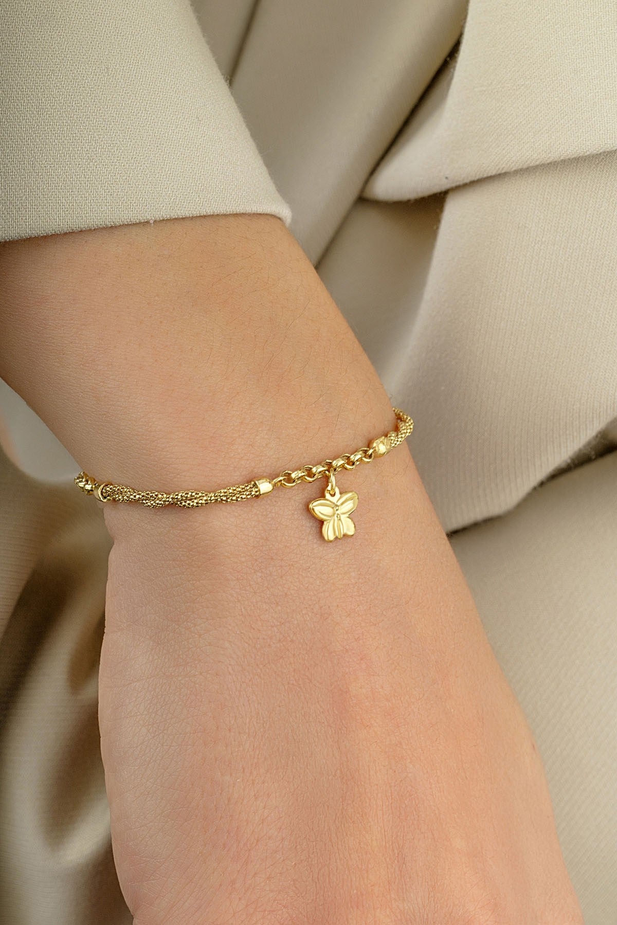 14 Ayar Sallanan Kelebek Altın Bileklik