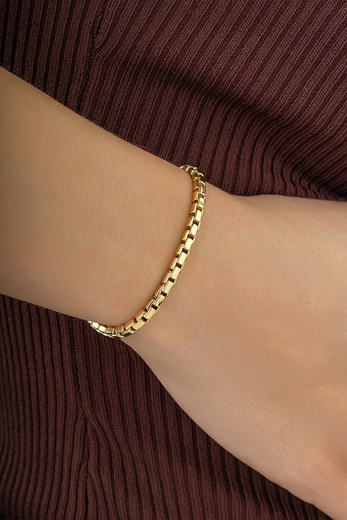 14 Ayar Şık Zincir Altın Bileklik Ürün ana görseli