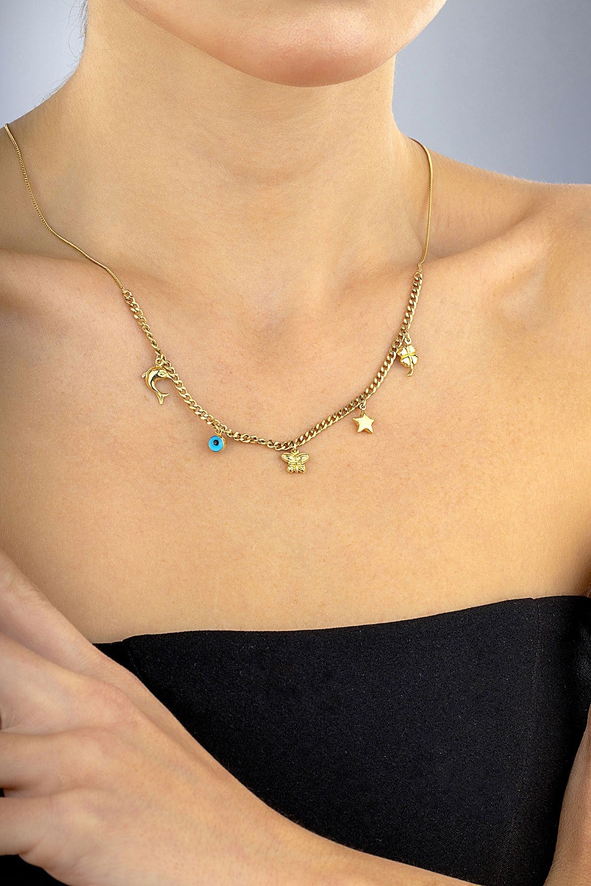 14 Ayar Figürlü Altın Kolye