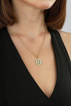 14 Ayar Yeşil Mineli Altın Kolye