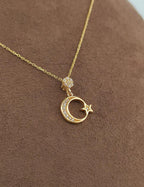 Taşlı Altın Ay Yıldız Kolye