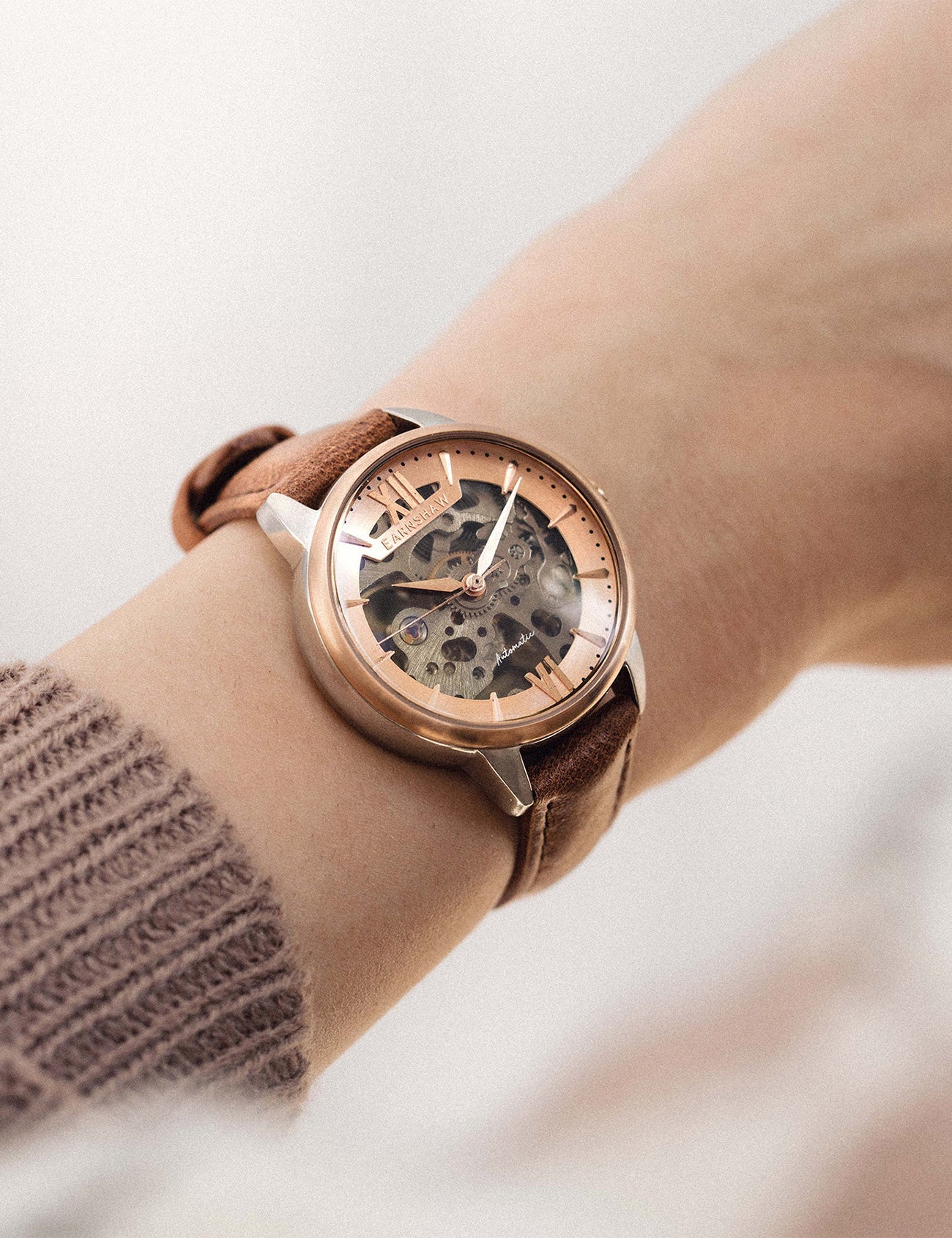 EARNSHAW ES-8153-06 Kadın Kol Saati