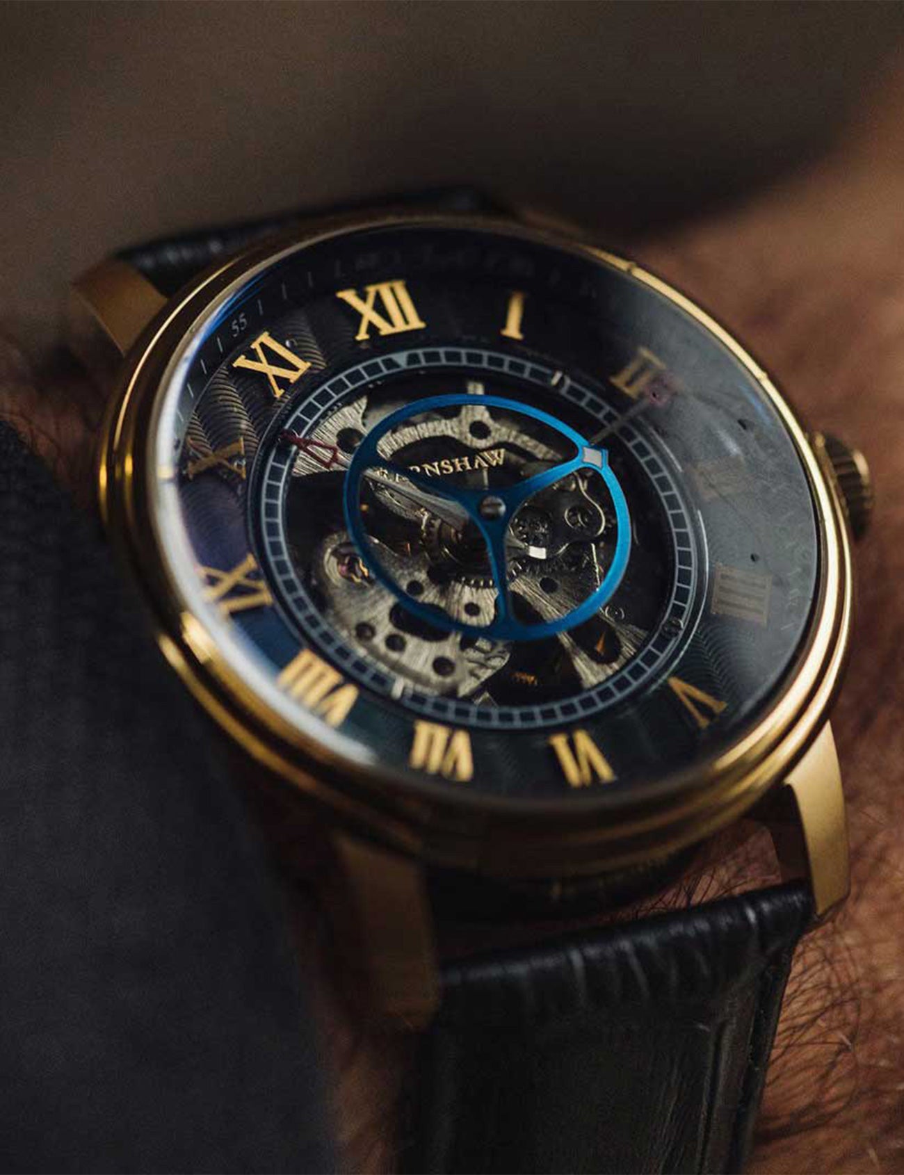 EARNSHAW ES-8096-02 Erkek Kol Saati